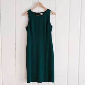 Women's Sleeveless Sheath Green Dress
